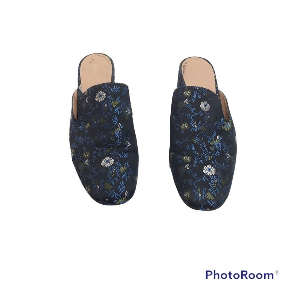 Lewit Bianca embroidered floral slip on mules size 39